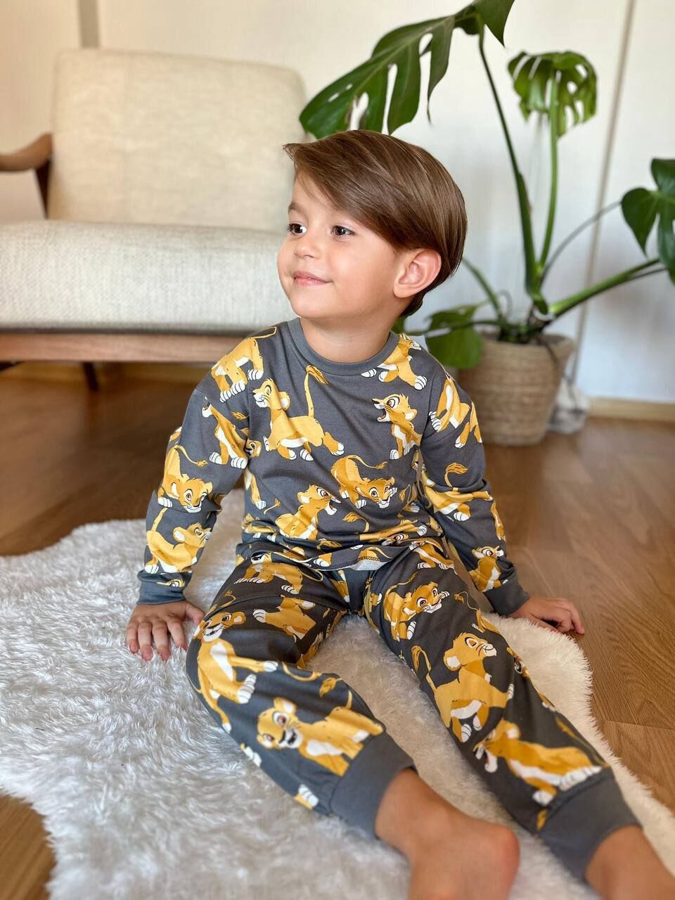SİMBA DESENLİ Erkek Pijama Takımı