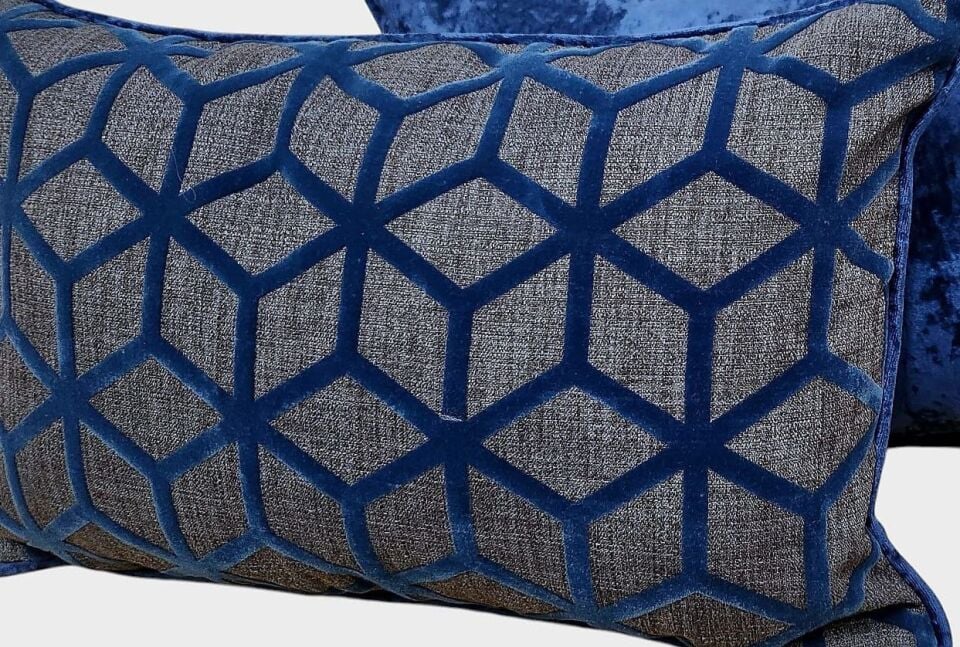 30x50 Geometrik Desen Lacivert Dekoratif Kırlent