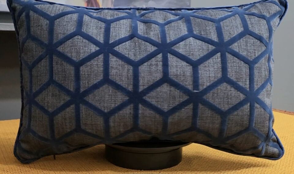 30x50 Geometrik Desen Lacivert Dekoratif Kırlent